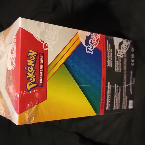 pokemon trading card game: mega evolution sleeved booster pack Chaos Rising Mega Evolution Pokemon Elite Trainer Box main image 0